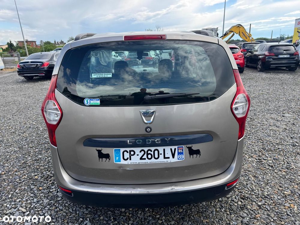 Dacia Lodgy dCi 110 Celebration - 6