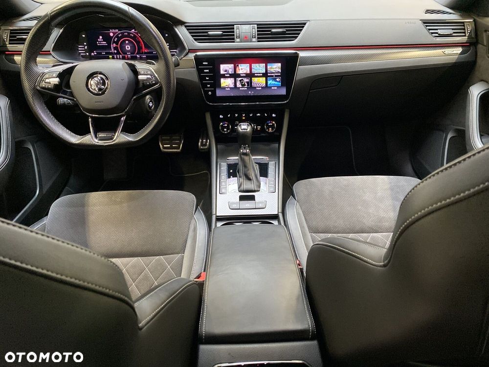 Skoda Superb 2.0 TDI SCR 4x4 Sportline DSG - 14