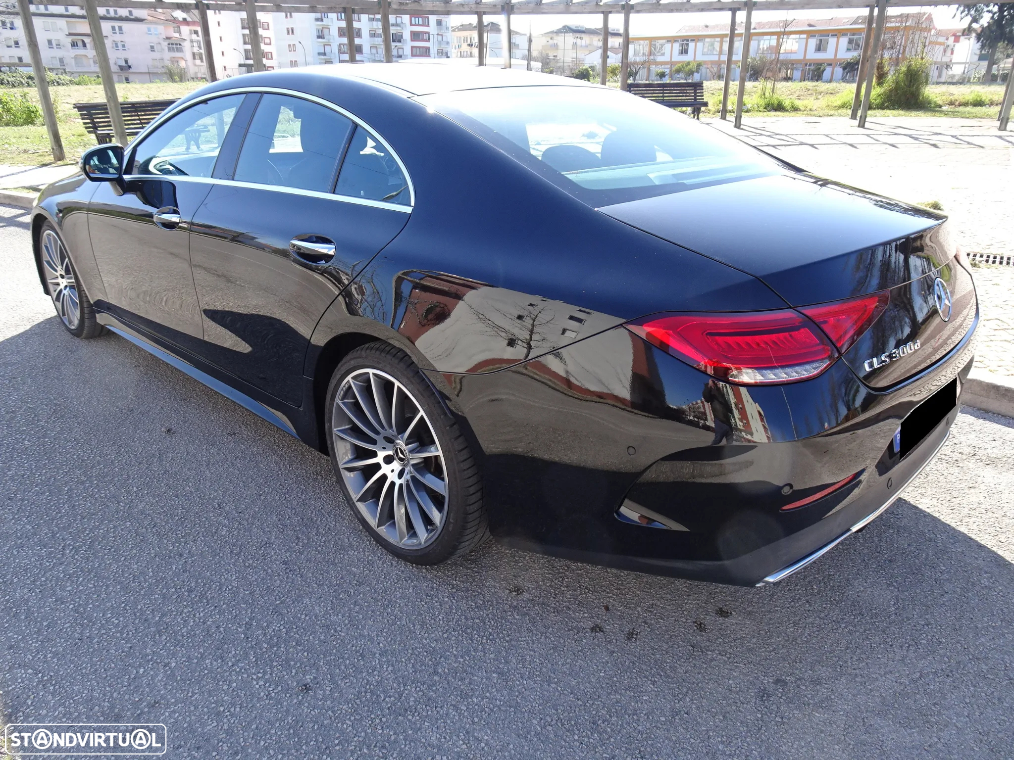 Mercedes-Benz CLS 300 d AMG Line - 5
