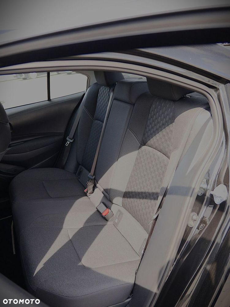 Toyota Corolla 1.8 Hybrid Comfort - 20