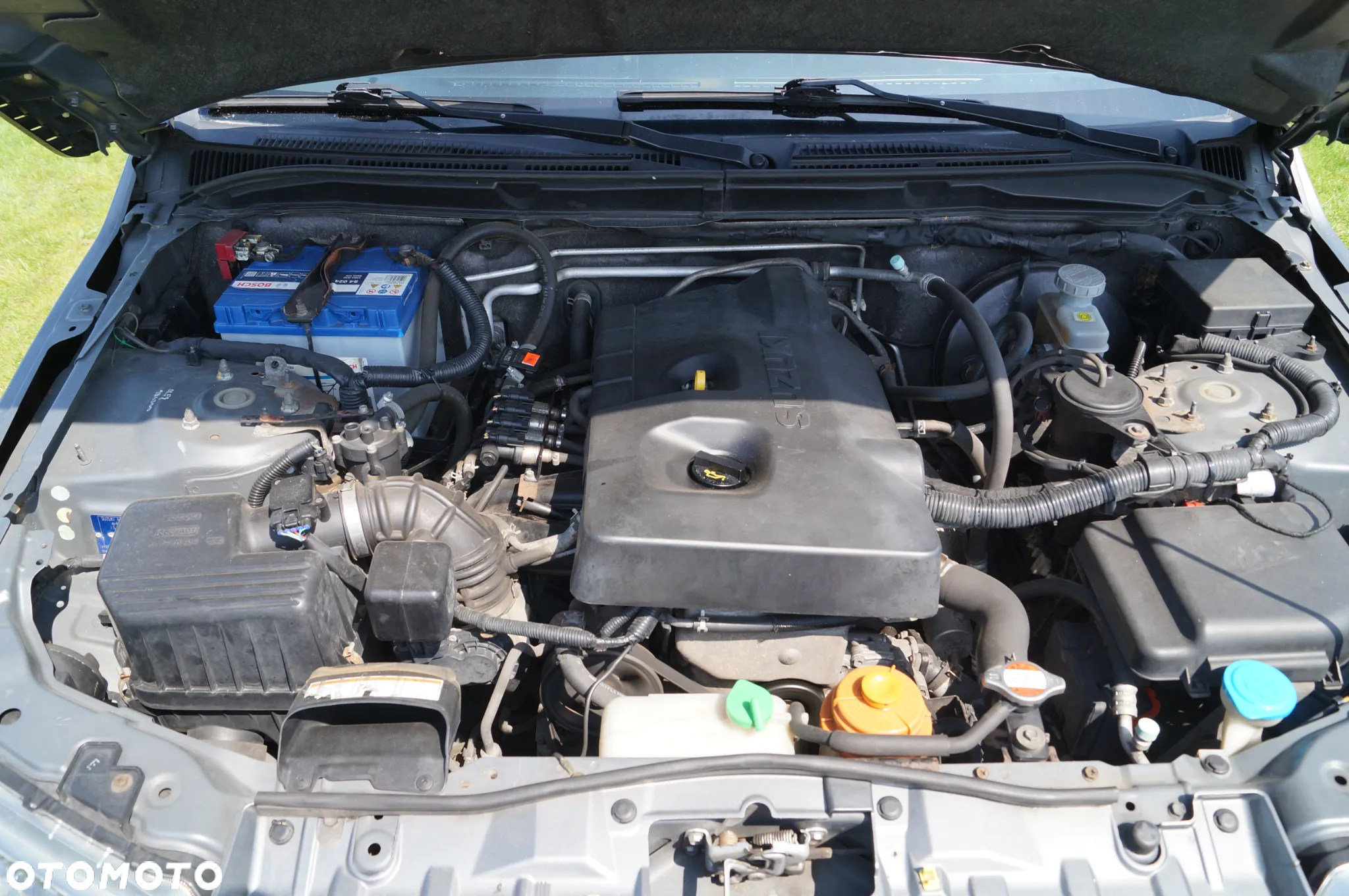 Suzuki Grand Vitara 2.0 - 8