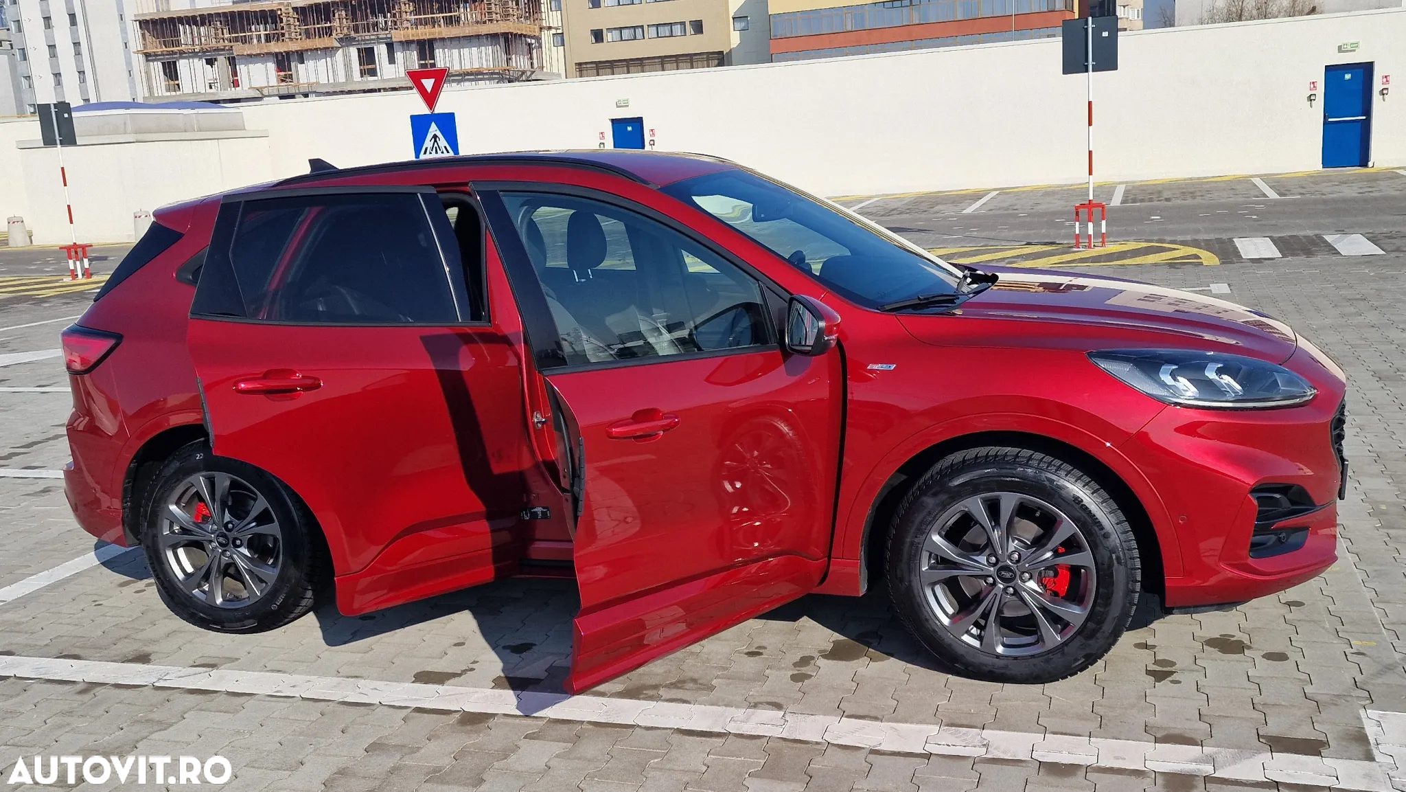 Ford Kuga - 6