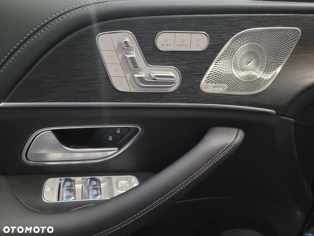 Mercedes-Benz GLE - 15