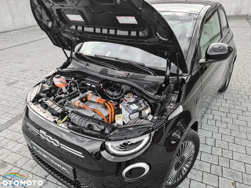 Fiat 500e 42kWh la Prima (by Bocelli) - 16