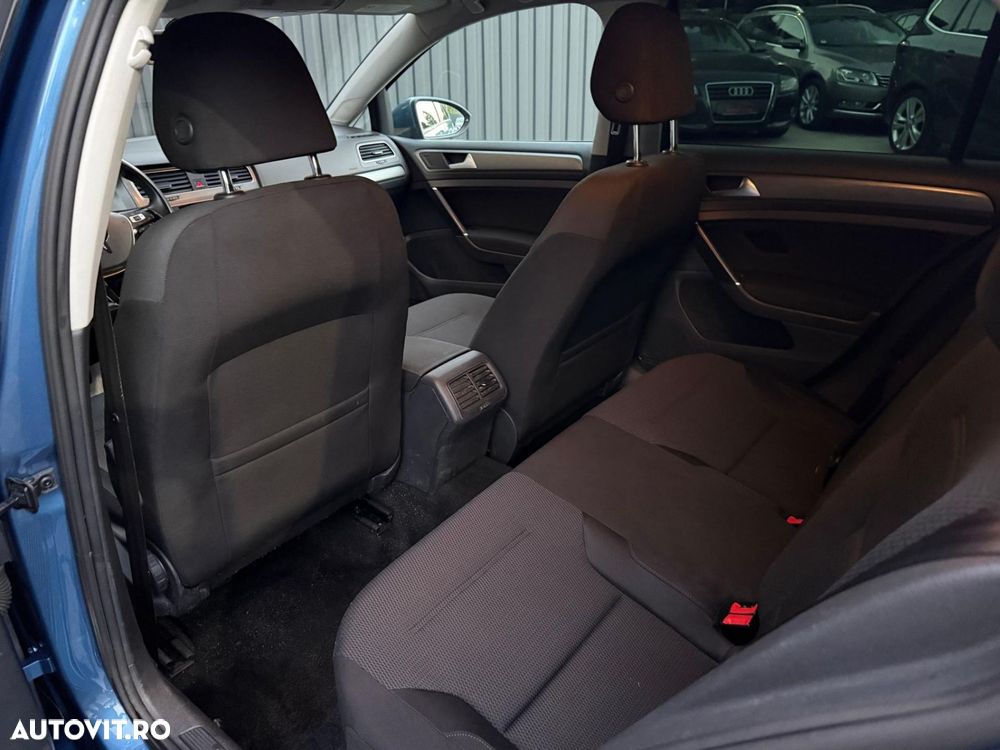 VOLKSWAGEN Golf 2013 — imagine 7