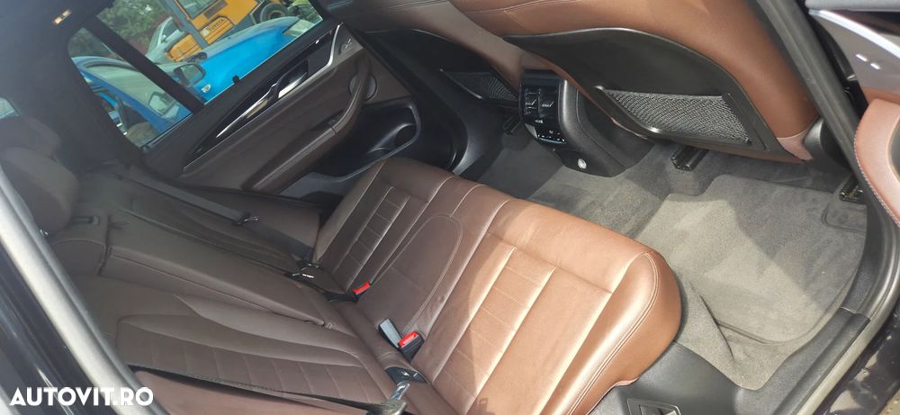 BMW X3 xDrive20d AT Luxury Line - 13