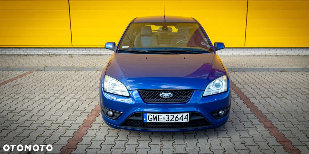 Ford Focus ST - 8