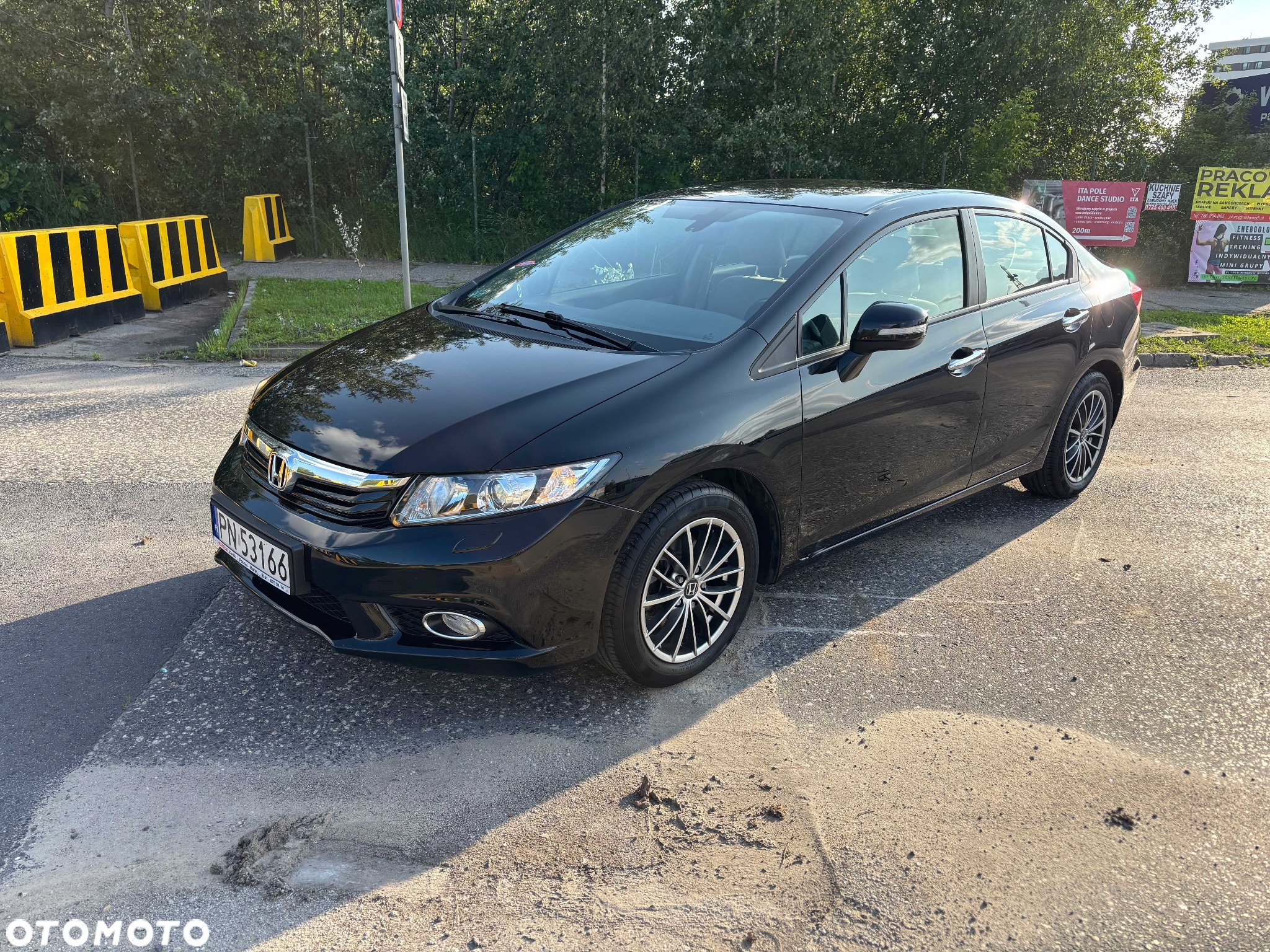 Honda Civic 1.8 Executive - 25