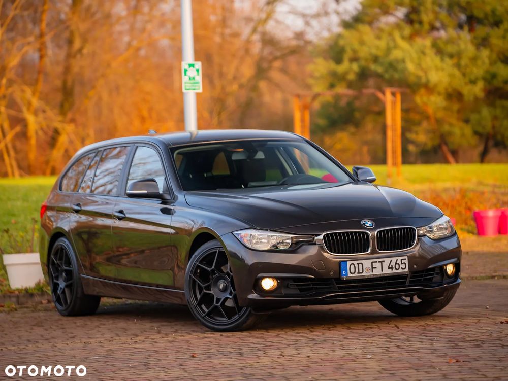 BMW Seria 3 320i Advantage - 5