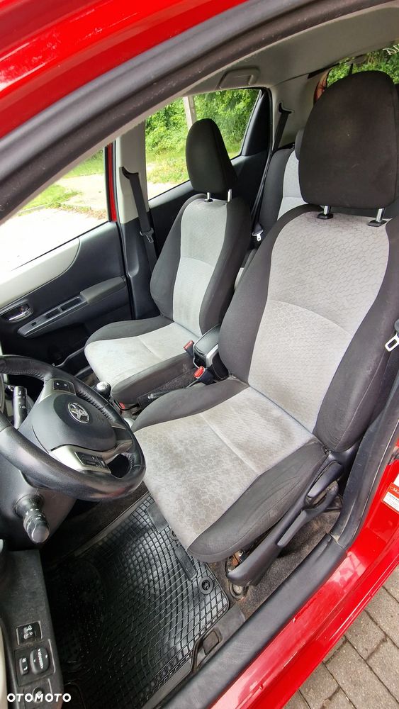 Toyota Yaris 1.33 Sol - 15