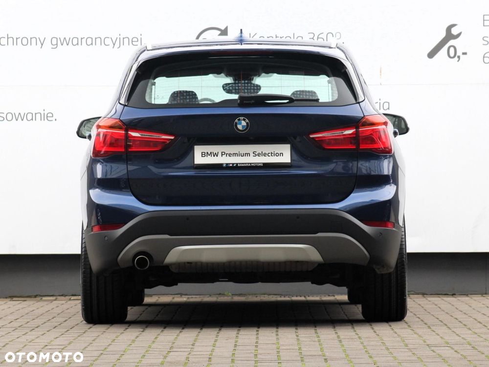 BMW X1 - 11