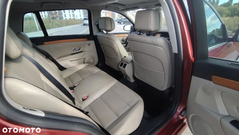 Renault Laguna 2.0 dCi Initiale - 19