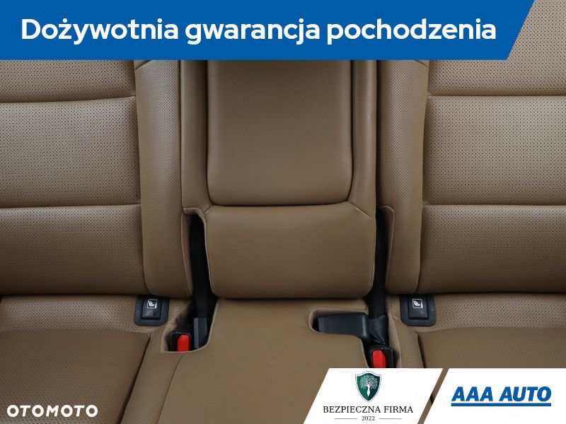 Kia Sportage - 12