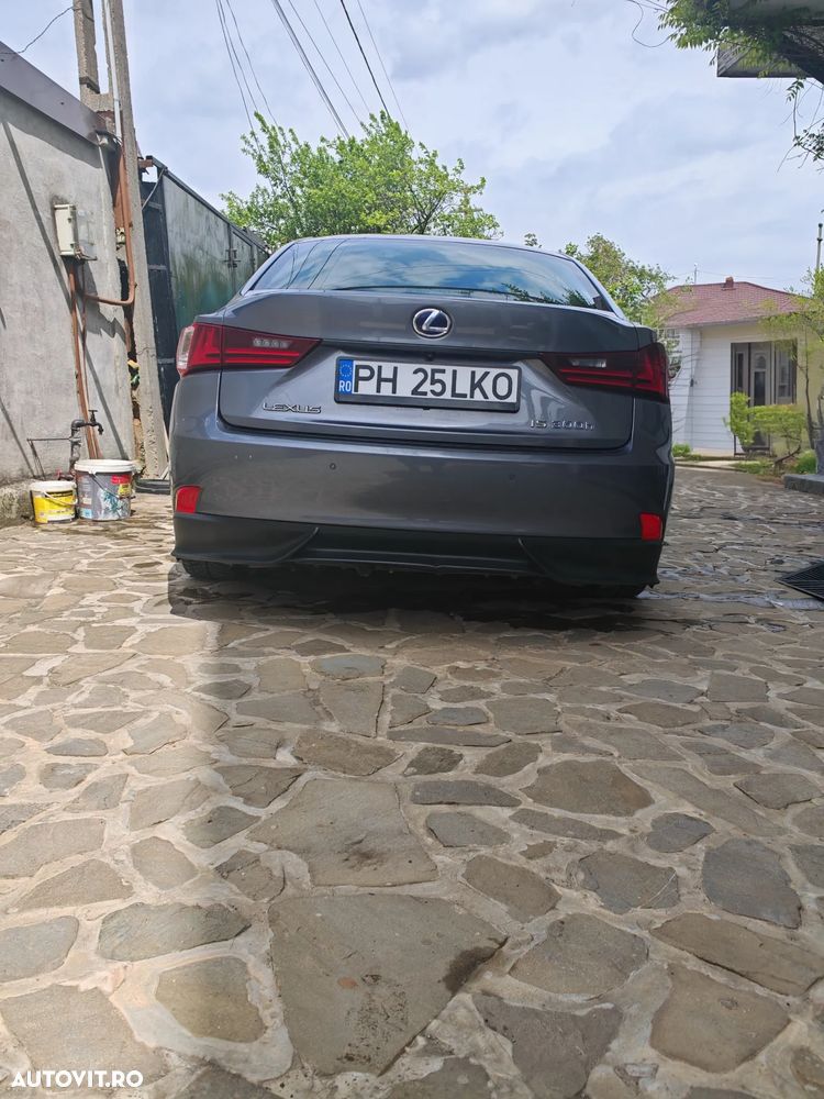 Lexus Seria IS 300h Aut. Executive - 3