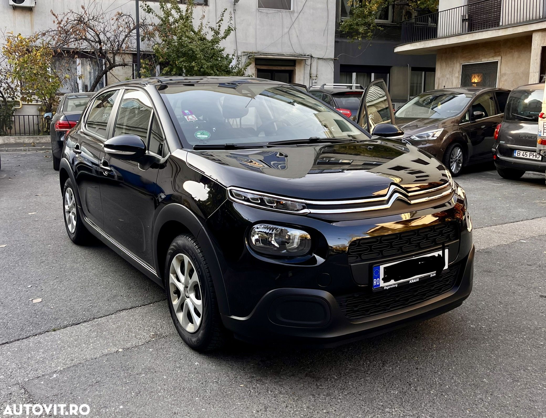 Citroën C3 Pure Tech 82 FEEL - 1