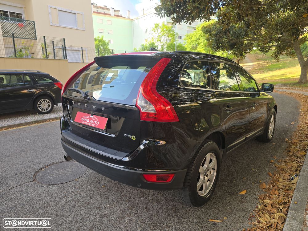 Volvo XC 60 2.0 D3 Drive Momentum Start/Stop - 8