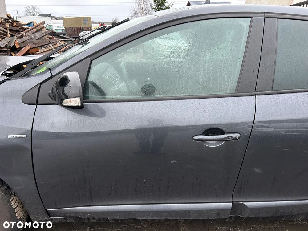 DRZWI LEWE PRAWE PRZÓD HATCHBACK RENAULT MEGANE 3 KOMPLETNE