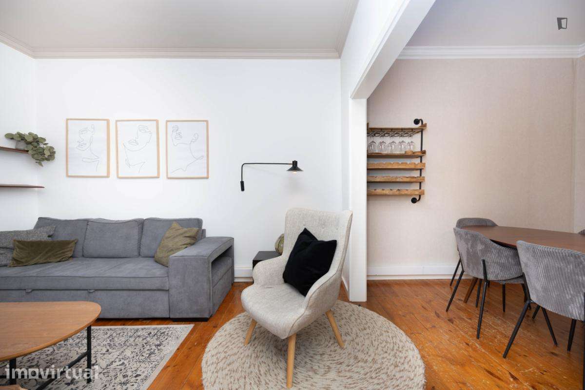 Apartamento com 3 quartos - localizado em São Bento Lisbon - Grande imagem: 2/24