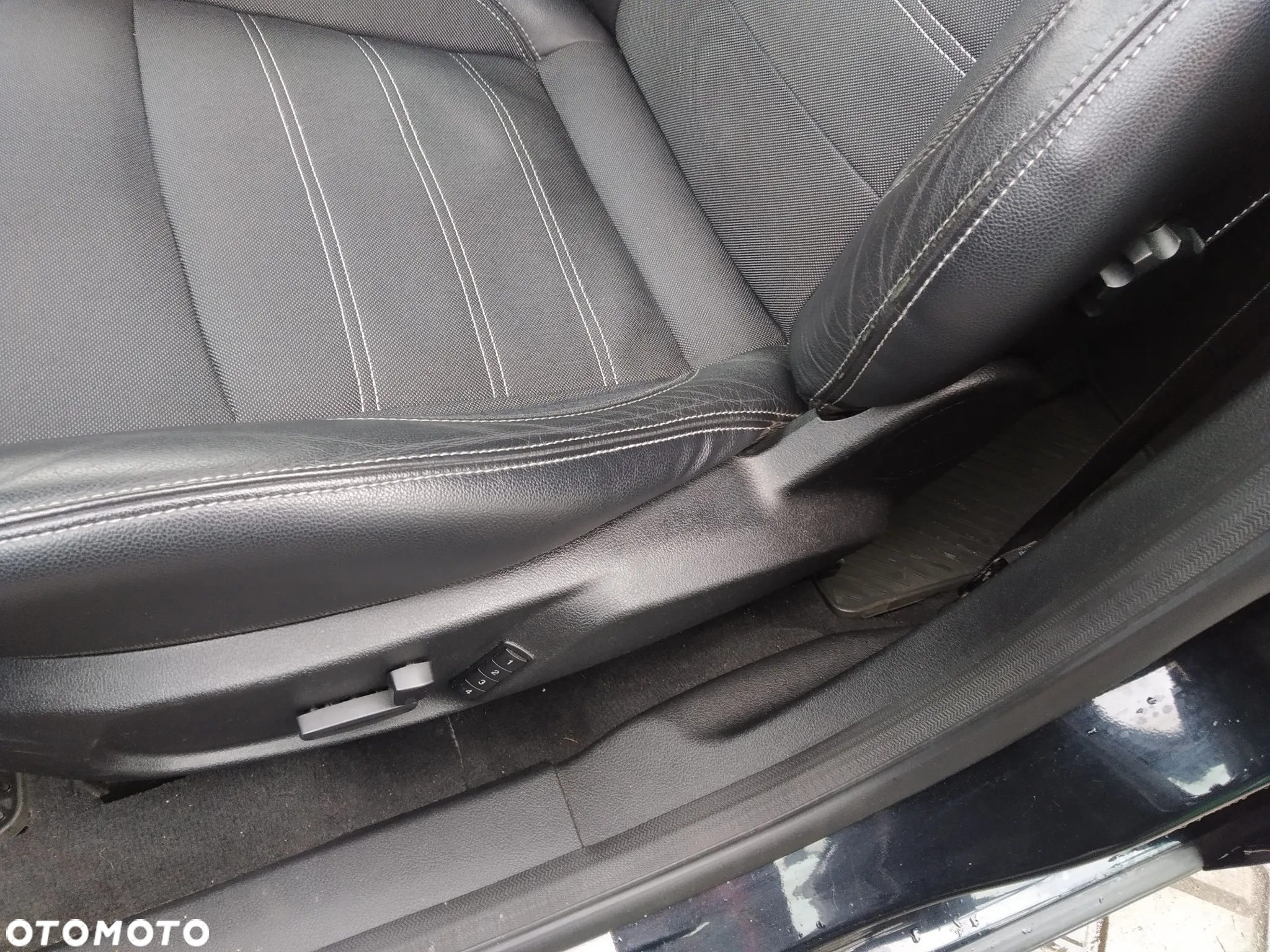 Ford Mondeo 1.6 T Platinium X Plus (Trend) - 8