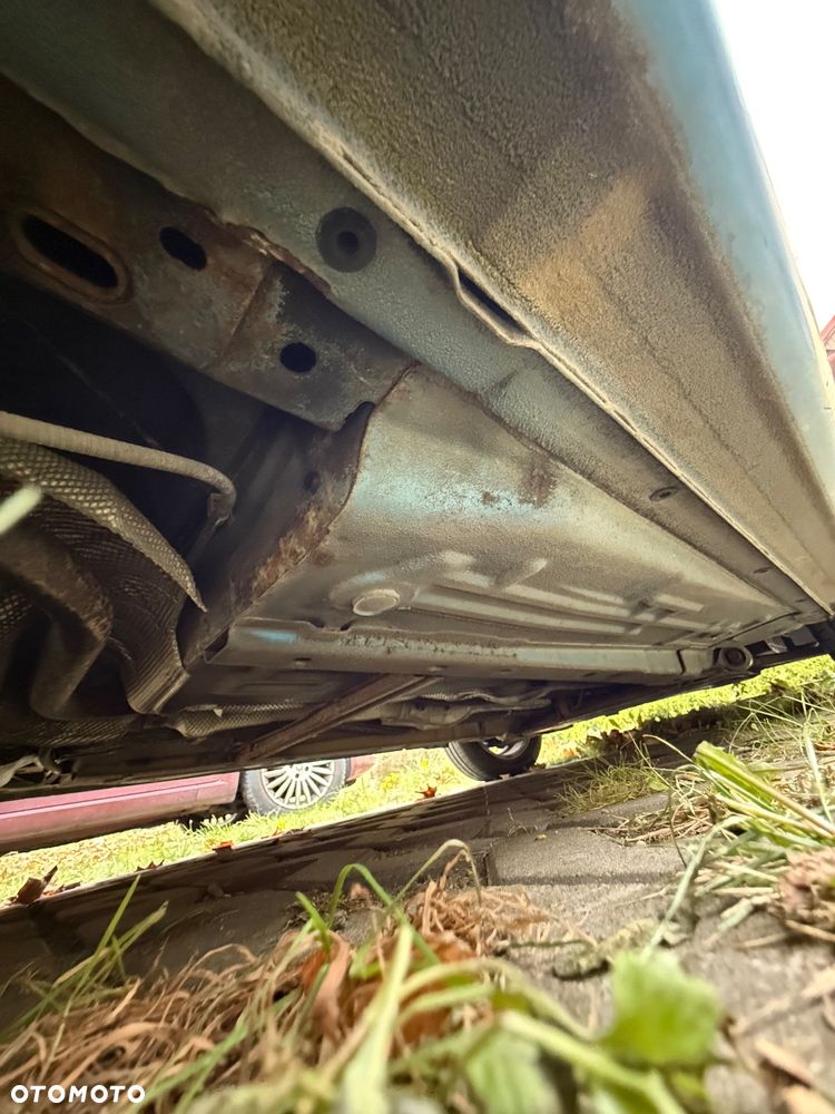 Ford Fiesta 1.3 Ambiente - 11