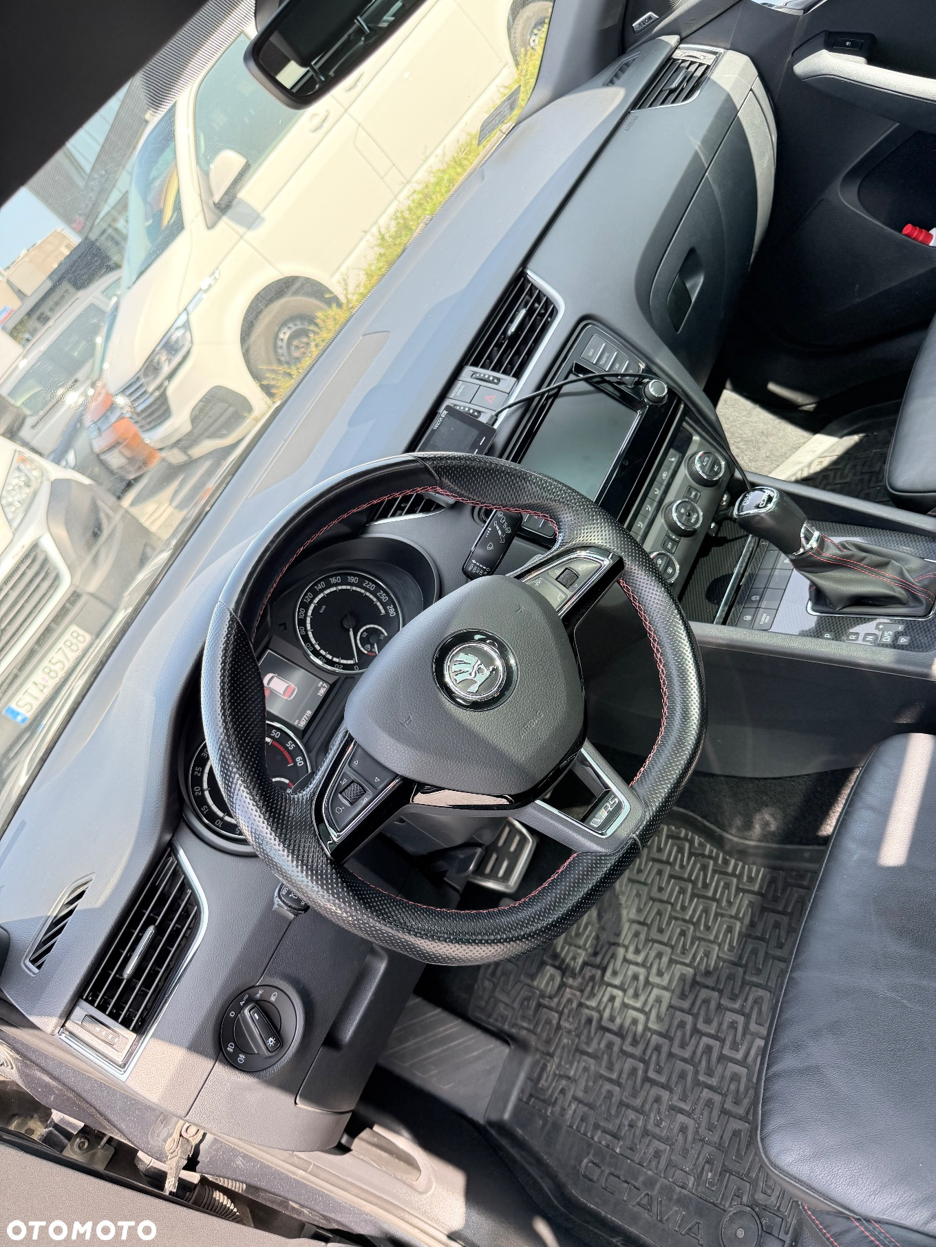 Skoda Octavia 2.0 TDI 4x4 RS DSG - 6