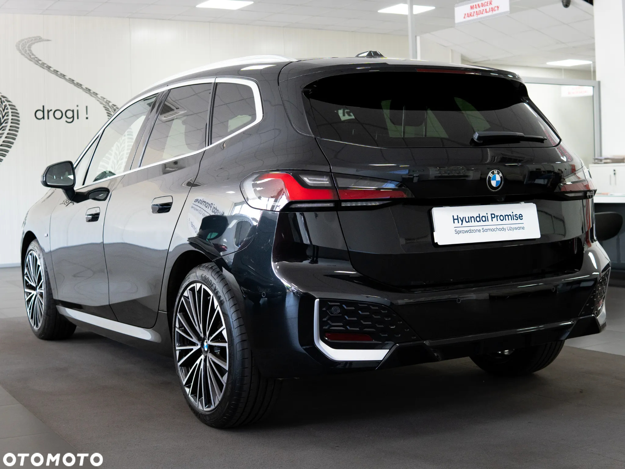 BMW Seria 2 218i - 4