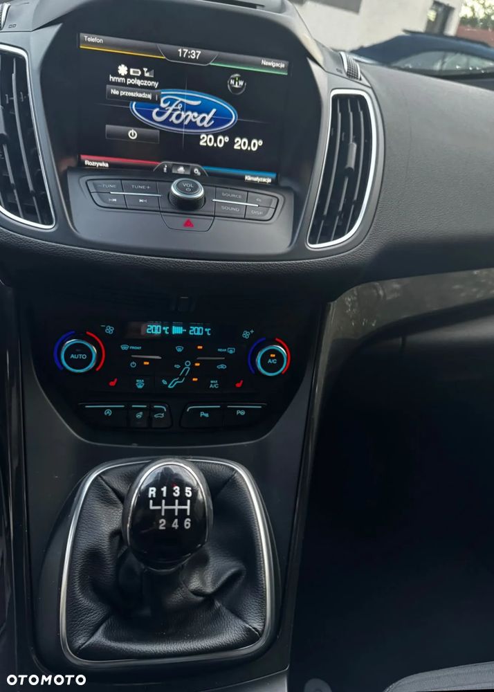Ford Grand C-MAX - 14