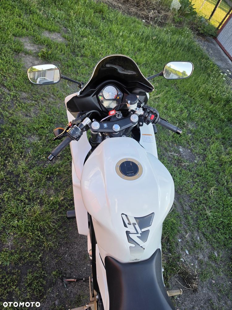 Suzuki SV - 6
