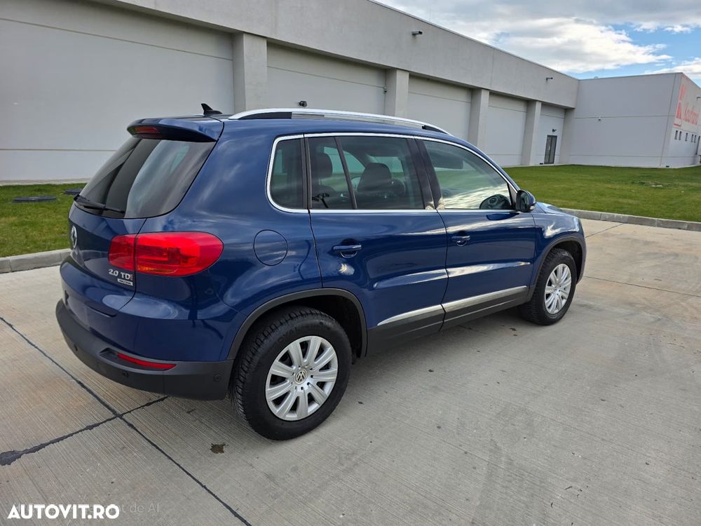 Volkswagen Tiguan 2.0 TDI 4Motion BMT Sport & Style - 2