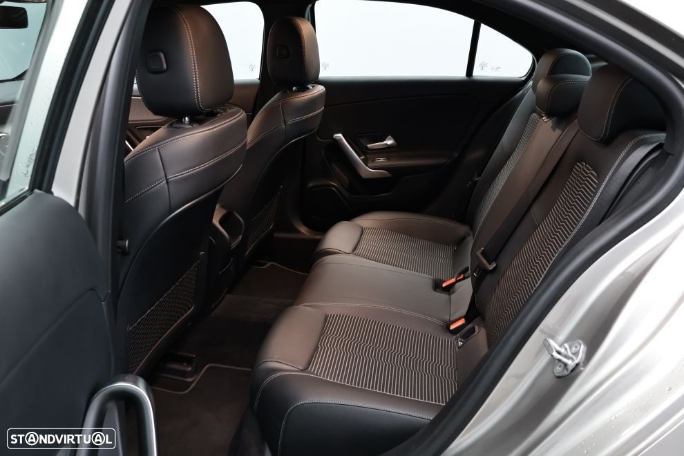 Mercedes-Benz A 200 Limousine Progressive Aut. - 26