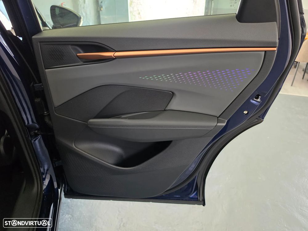 Cupra Terramar 1.5 e-Hybrid DSG - 24