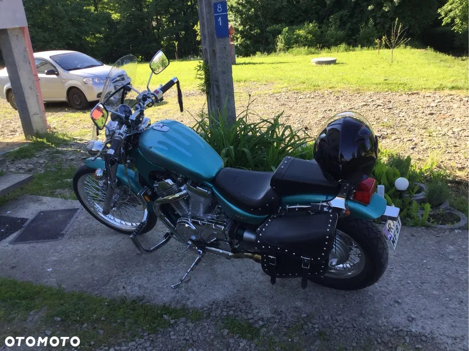 Suzuki VS - 2