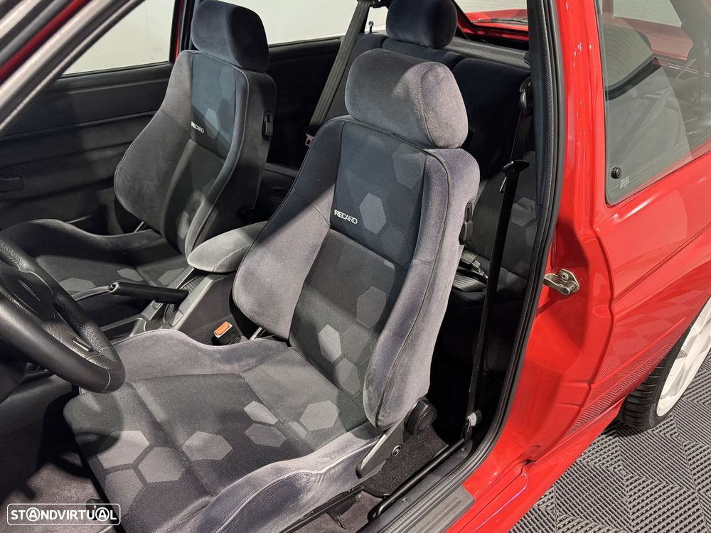 Ford Escort 2.0i RS Cosworth - 24