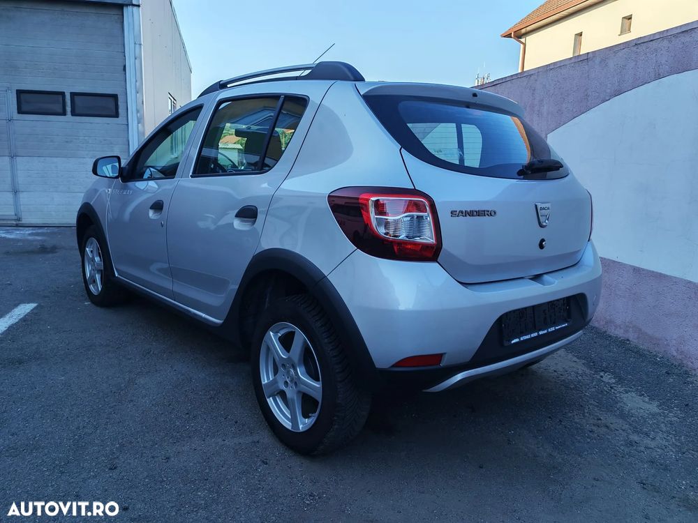 Dacia Sandero Stepway 1.5 Blue dCi Prestige - 4