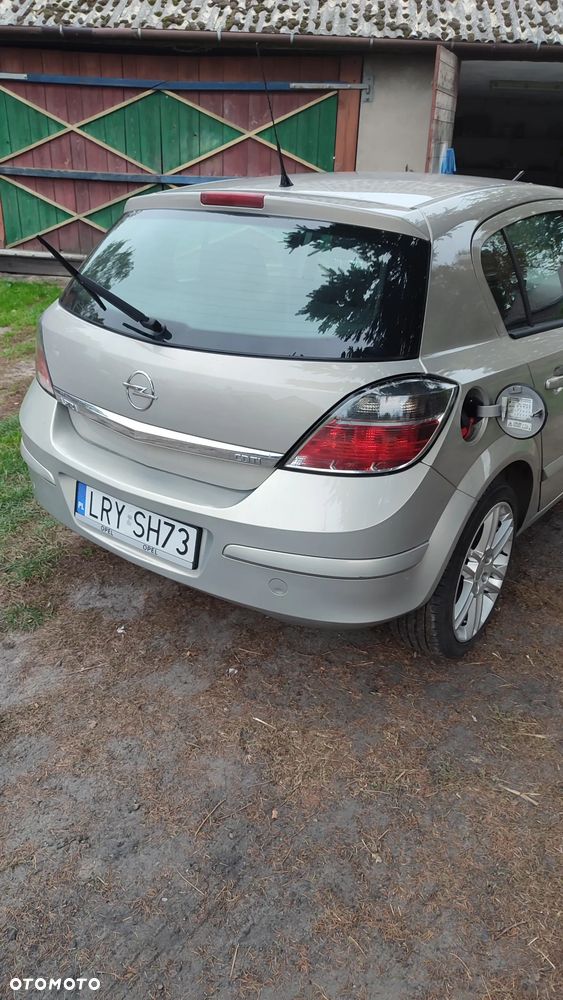 Opel Astra - 3