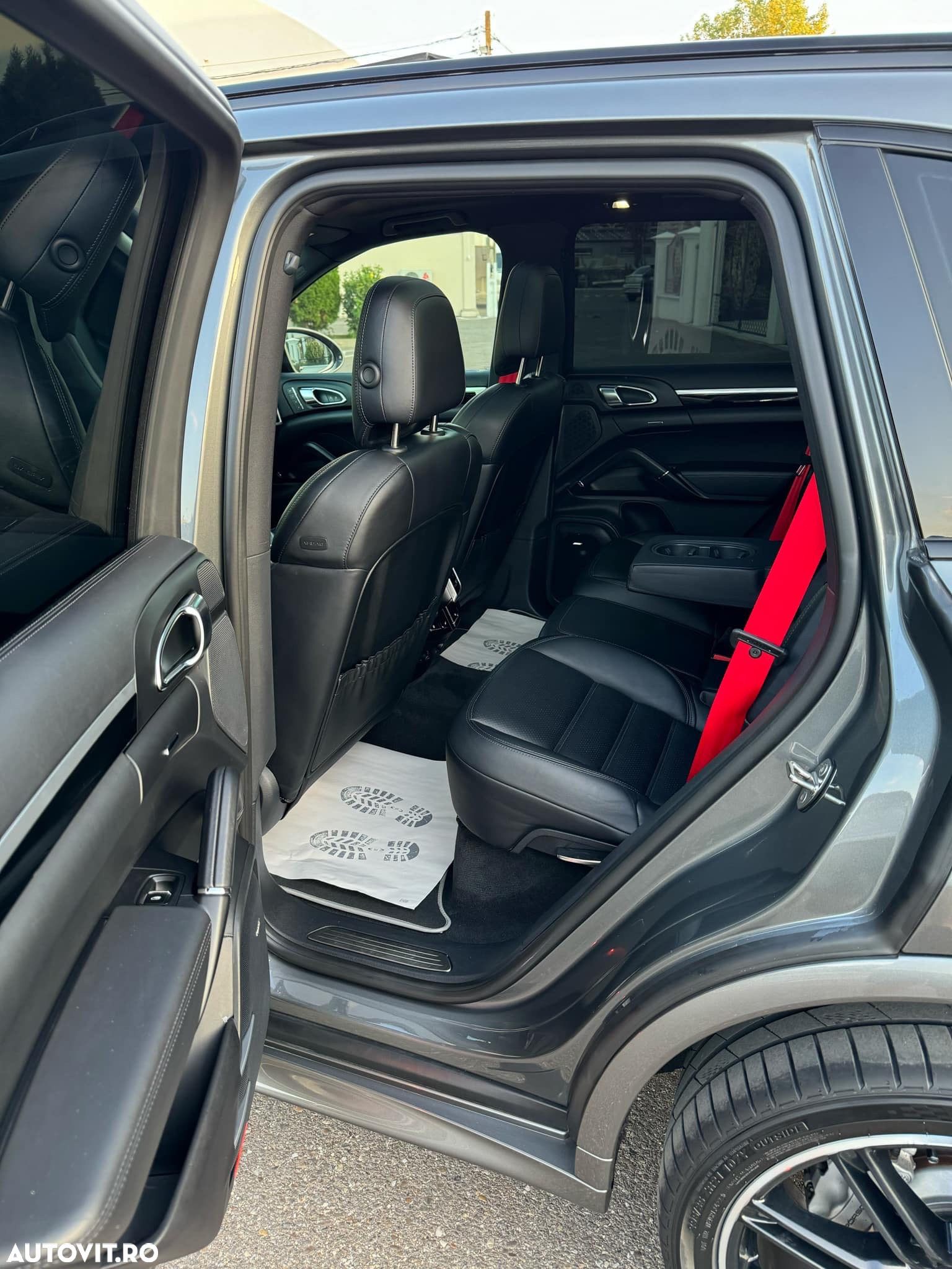 Porsche Cayenne 4.2 L S - 20