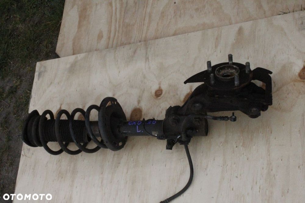 Zwrotnica Przednia Lewa Mazda CX5 2.2 D 2015