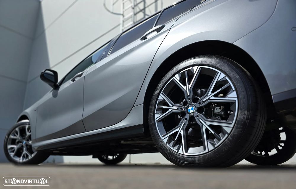 BMW 116 Pack Desportivo M - 12