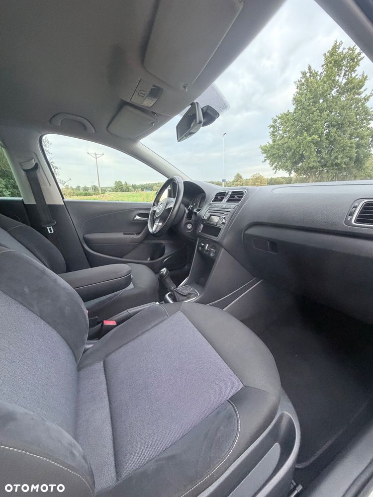Volkswagen Polo - 10