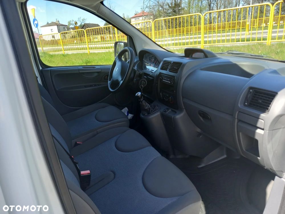 Peugeot EXPERT - 14