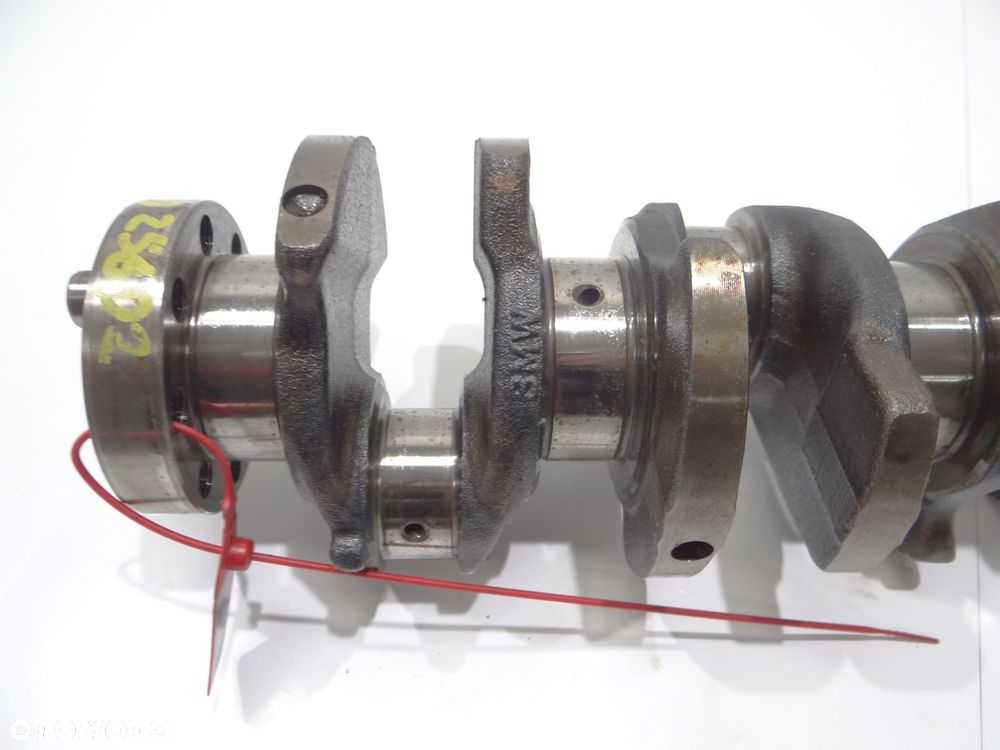 WAŁ KORBOWY BMW E60 525 D 7790913 177 KM - 3