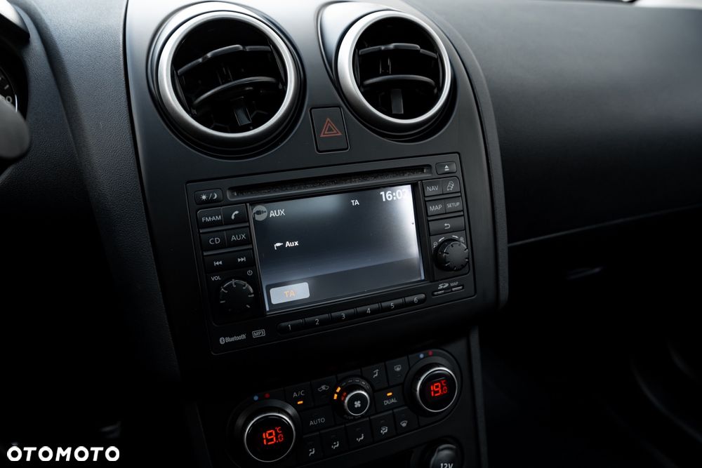 Nissan Qashqai 2.0 4x4 Tekna - 34
