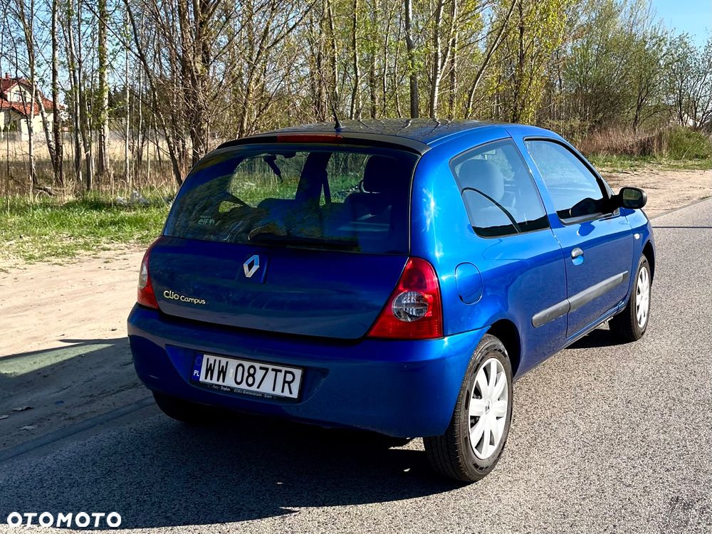 Renault Clio - 8