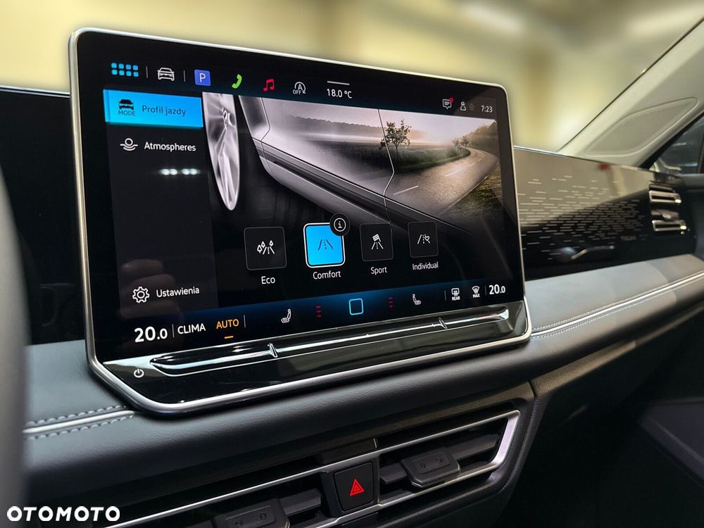 Volkswagen Tiguan 1.5 eTSI Elegance DSG - 31