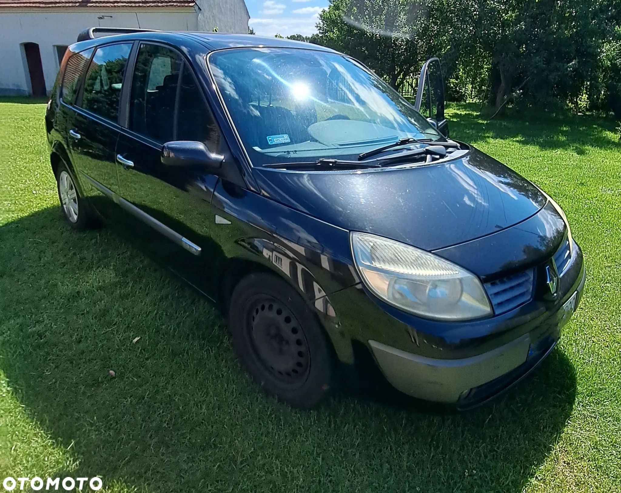 Renault Grand Scenic - 13