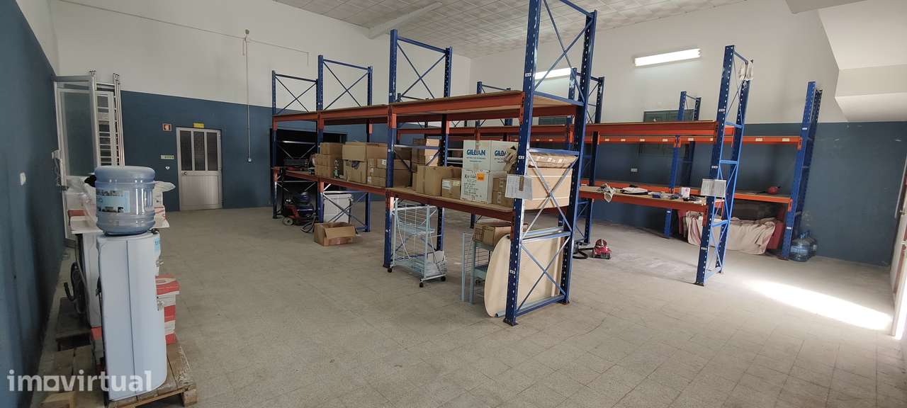Armazém para arrendar em Pataias - Grande imagem: 3/18