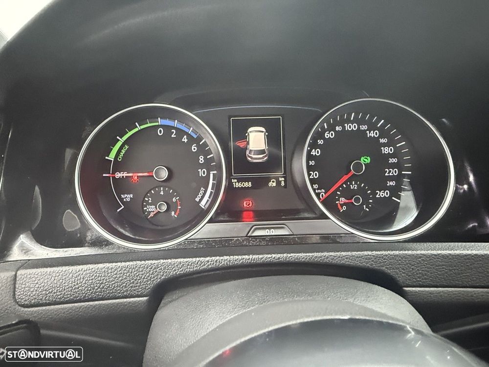 VW Golf 1.4 GTE Plug-in - 24