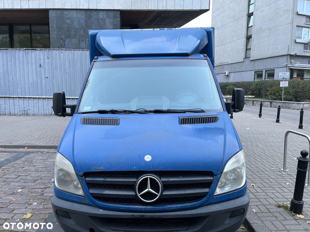 Mercedes-Benz Sprinter - 6
