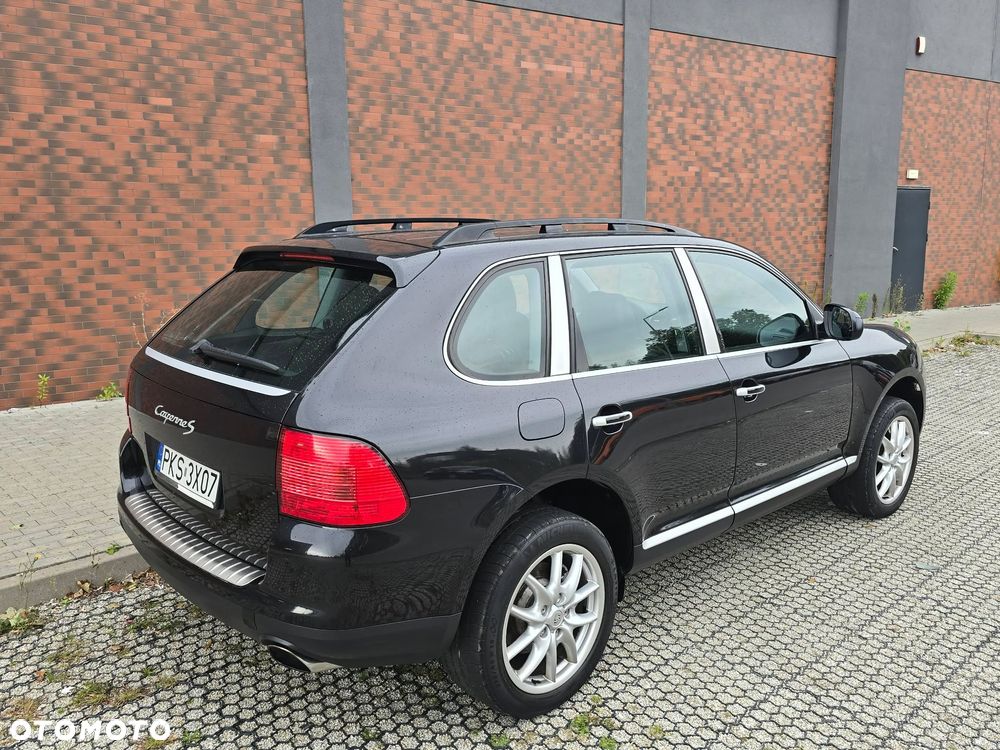 Porsche Cayenne - 13