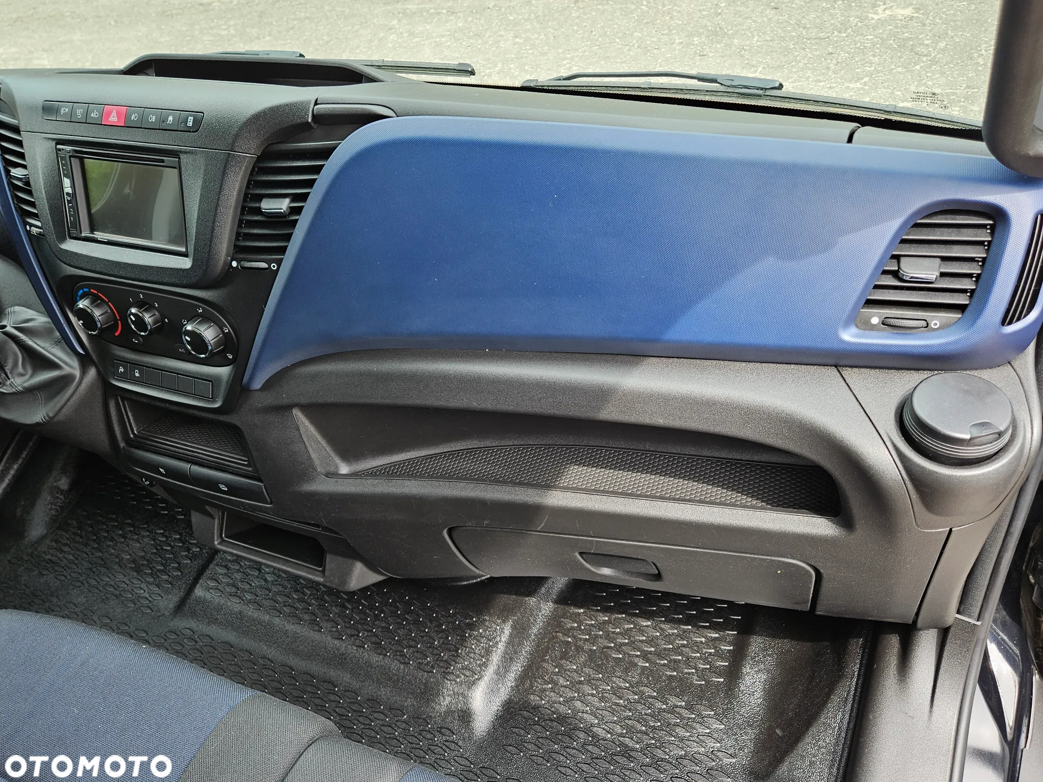 Iveco 35S16 - 10